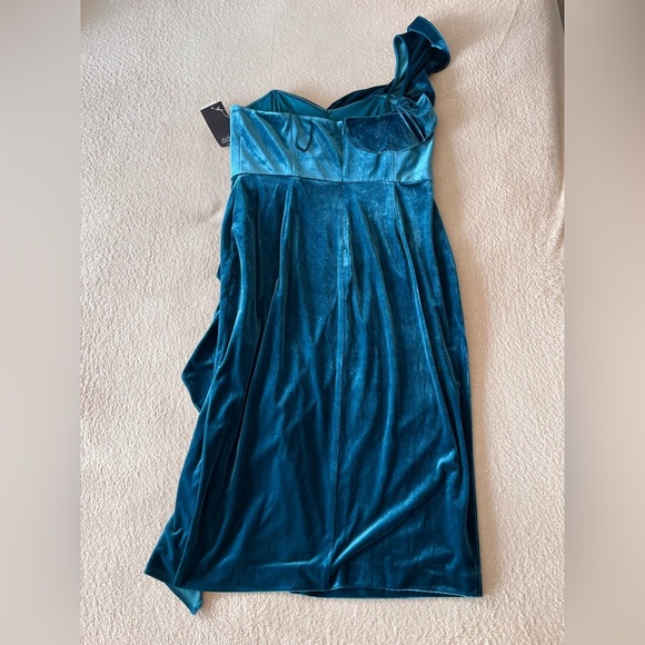 NWT Aidan Mattox Ruffled One Shoulder Velvet Midi Dress 16 Tempesteal - Picture 8 of 13